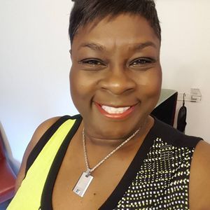 Meet your Posher, Sandra